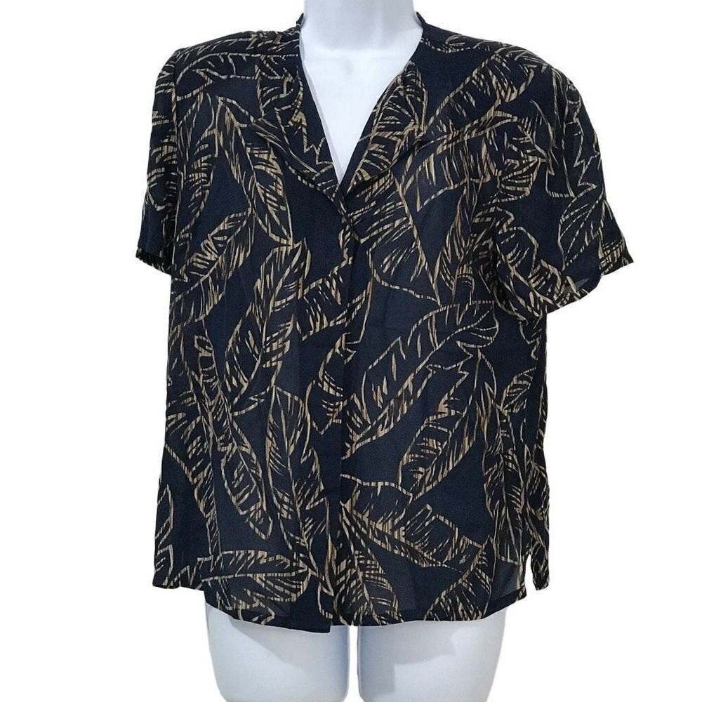 Carlisle 100% silk Dark blue blouse size 8.   A398